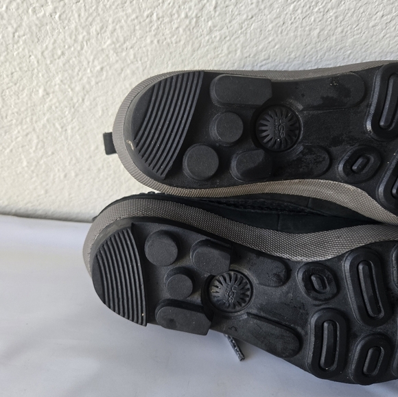 Ugg Australia Magpie Waterproof Ankle Duck Boots Black Nubuck Leather Size 6 - Picture 9 of 15